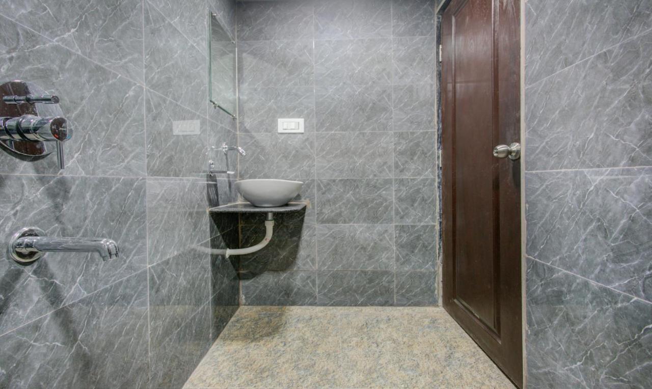 Treebo Kings Inn Vashi Нави Мумбай Екстериор снимка